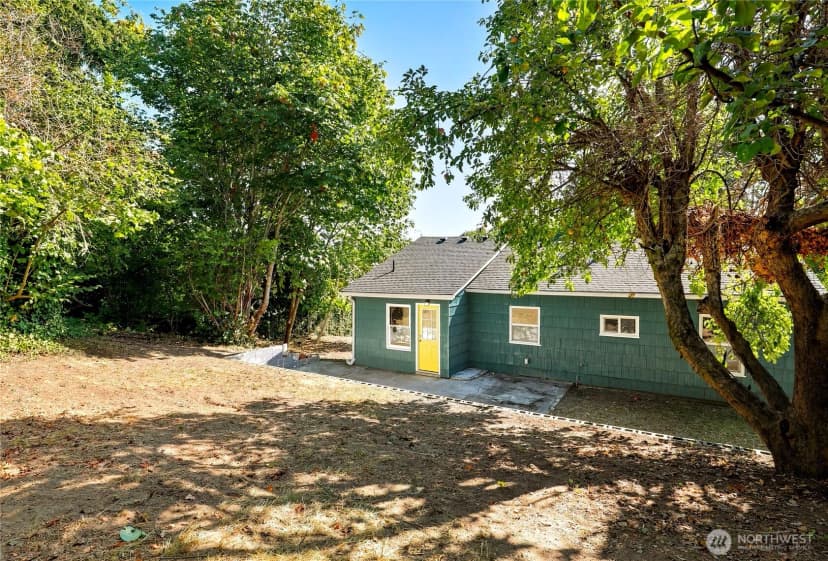 Property photo for 1527 Bloomington Avenue, Bremerton photo 25
