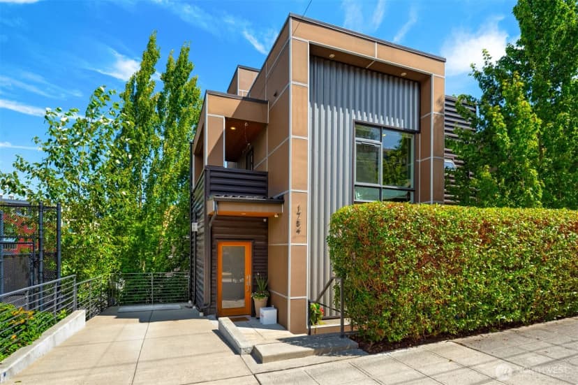 Property photo for 1754 Valentine Place S, Seattle photo 32