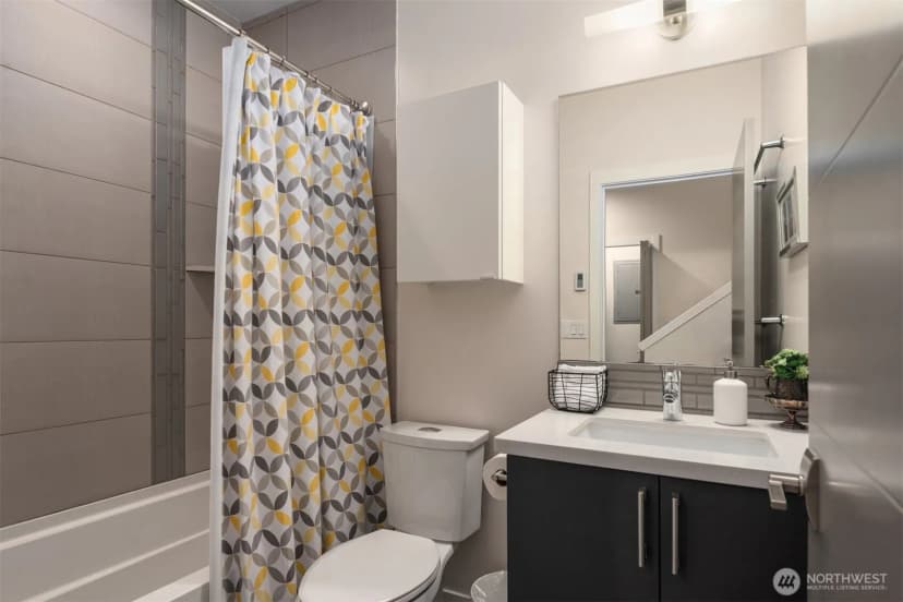 Property photo for 1754 Valentine Place S, Seattle photo 18