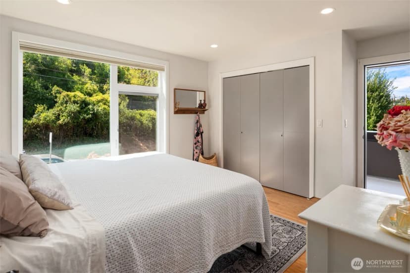 Property photo for 1754 Valentine Place S, Seattle photo 13