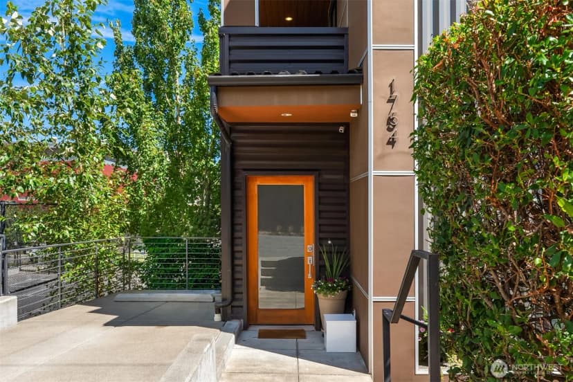 Property photo for 1754 Valentine Place S, Seattle photo 23