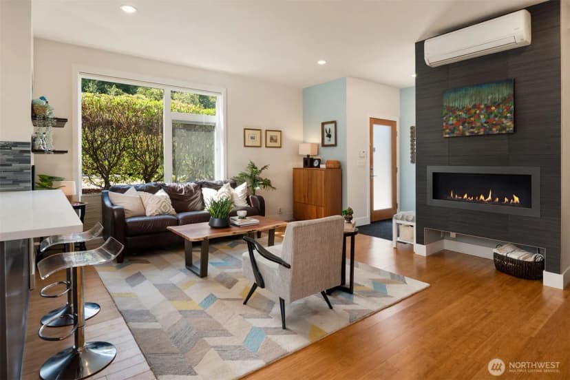 Property photo for 1754 Valentine Place S, Seattle photo 9