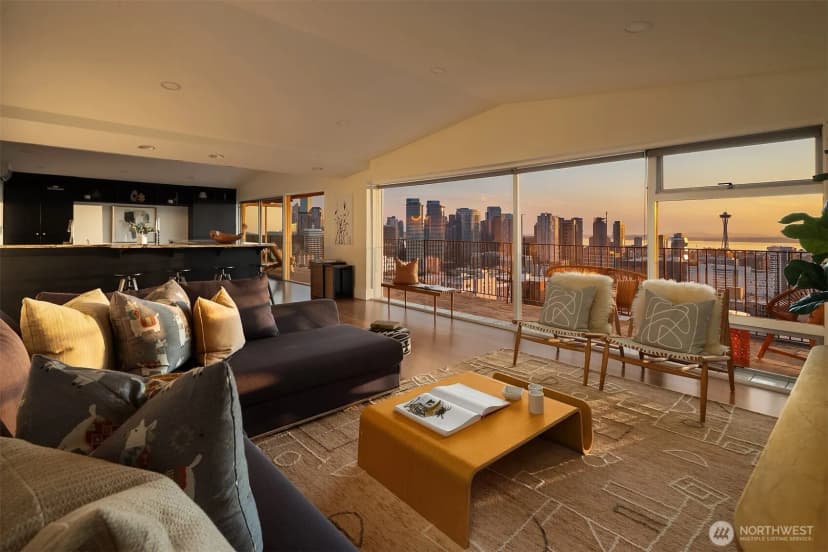 Property photo for 505 Belmont Avenue E #1101, Seattle photo 8