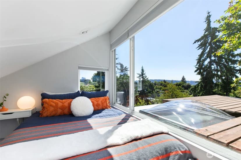 Property photo for 3835 Fremont Avenue N #3, Seattle photo 26
