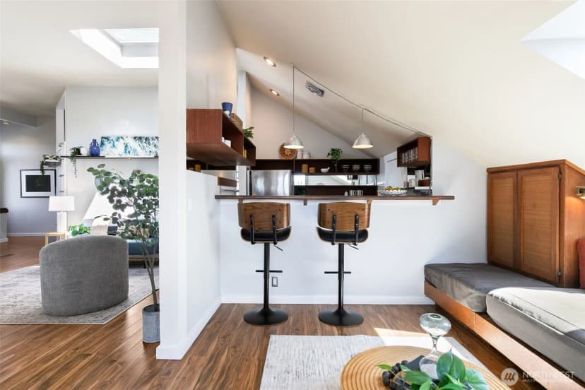 Property photo for 3835 Fremont Avenue N #3, Seattle photo 14