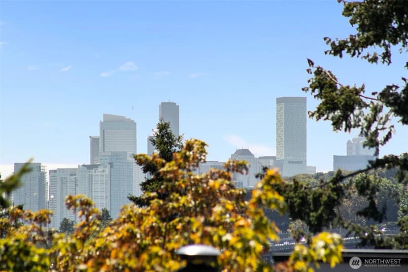 Property photo for 3835 Fremont Avenue N #3, Seattle photo 29
