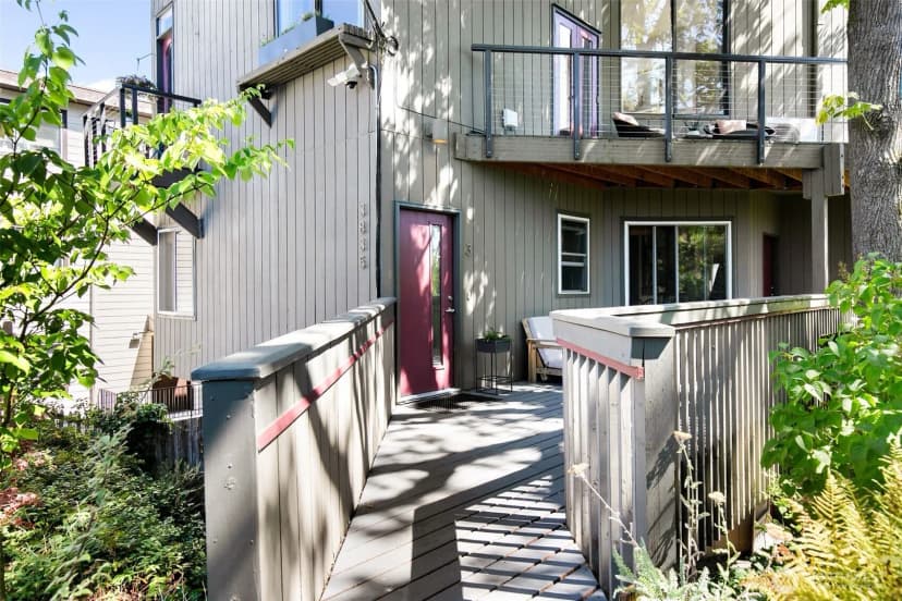 Property photo for 3835 Fremont Avenue N #3, Seattle photo 34