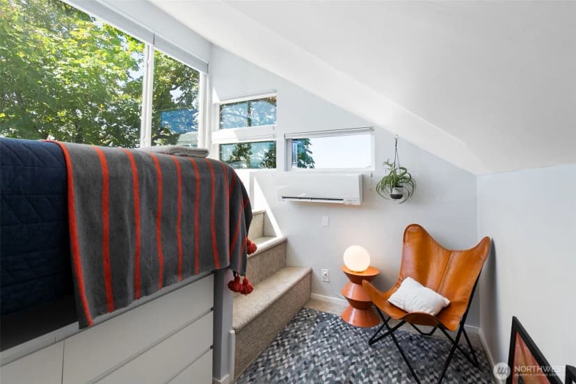 Property photo for 3835 Fremont Avenue N #3, Seattle photo 24
