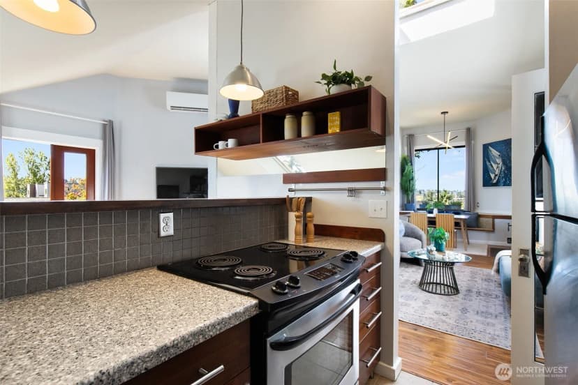 Property photo for 3835 Fremont Avenue N #3, Seattle photo 17