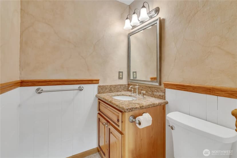 Property photo for 17664 Se 303rd Street, Kent photo 17