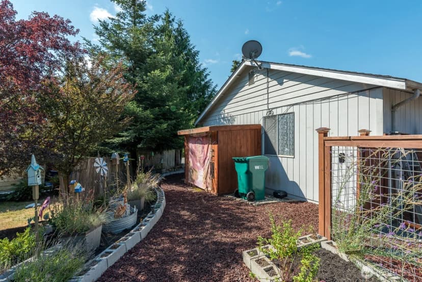 Property photo for 62 Kulshan Circle, La Conner photo 29