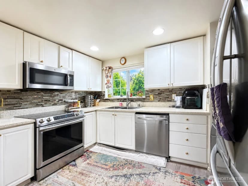 Property photo for 12431 4th Ave W #8202, Everett