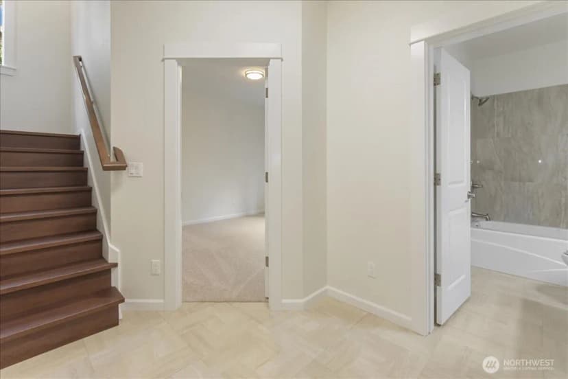 Property photo for 12722 35th Ave House D Ne, Seattle photo 6