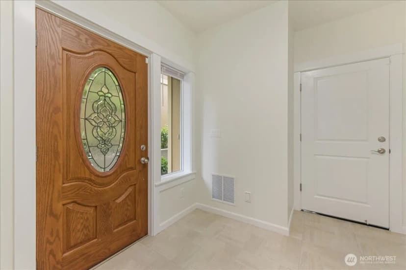 Property photo for 12722 35th Ave House D Ne, Seattle photo 5