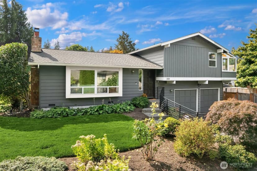 Property photo for 308 Fir Place, Edmonds photo 33