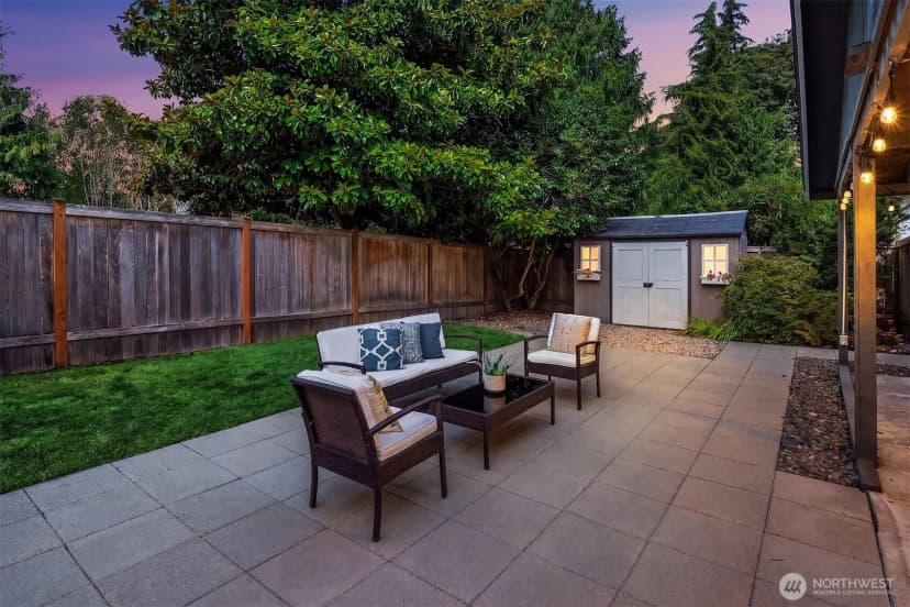 Property photo for 308 Fir Place, Edmonds photo 28