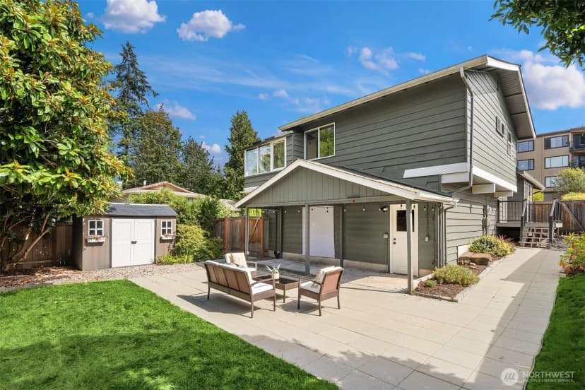 Property photo for 308 Fir Place, Edmonds photo 24