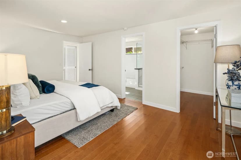 Property photo for 308 Fir Place, Edmonds photo 14