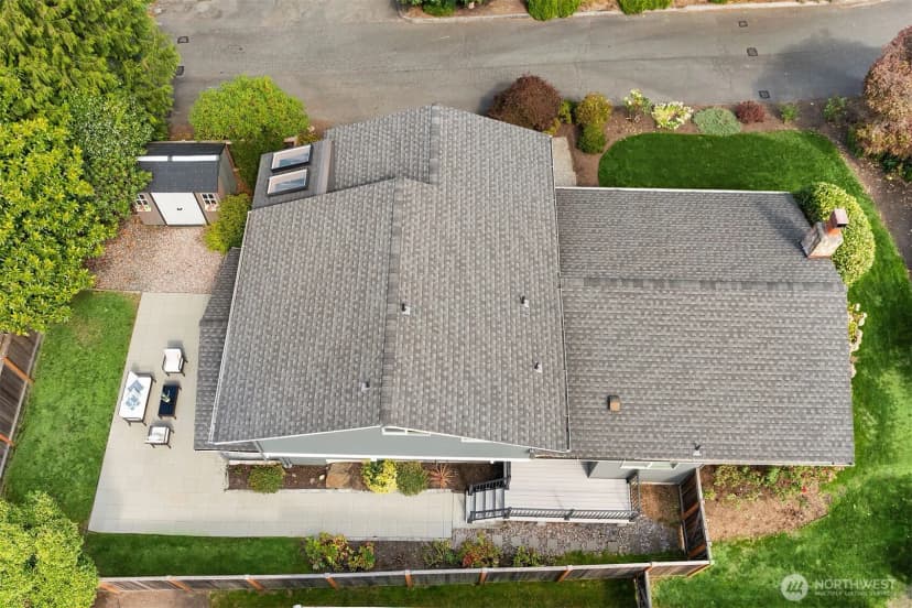 Property photo for 308 Fir Place, Edmonds photo 32