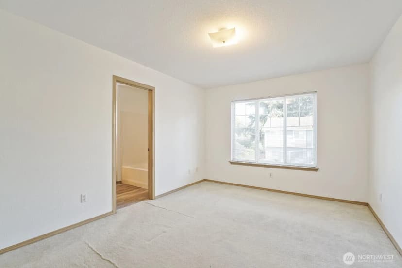 Property photo for 9805 109th Street Ct Sw, Lakewood photo 13