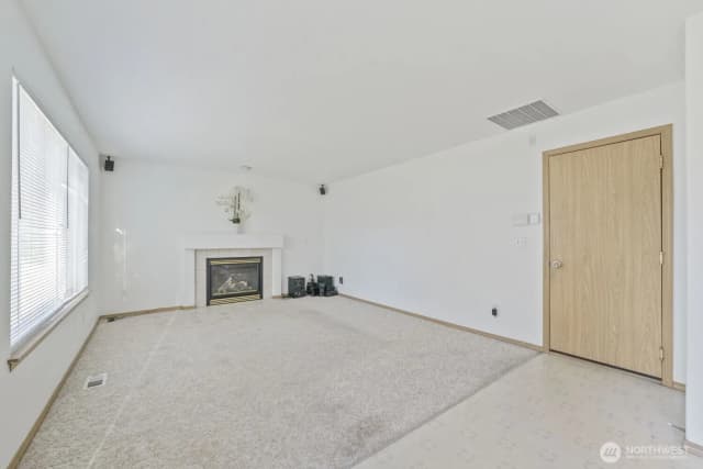 Property photo for 9805 109th Street Ct Sw, Lakewood photo 5