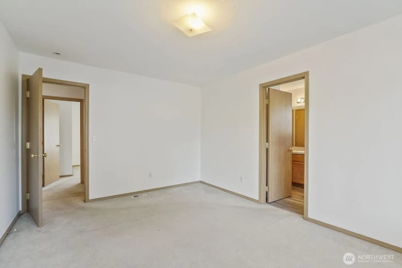 Property photo for 9805 109th Street Ct Sw, Lakewood photo 14