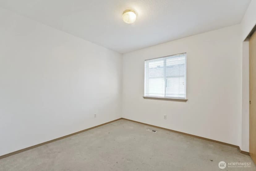 Property photo for 9805 109th Street Ct Sw, Lakewood photo 18