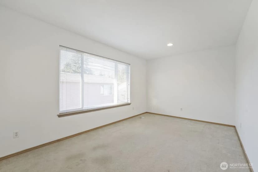 Property photo for 9805 109th Street Ct Sw, Lakewood photo 17