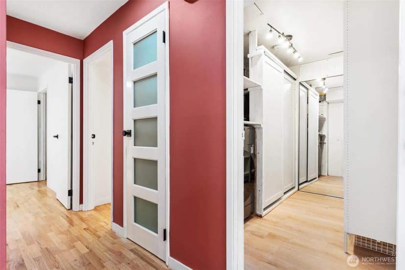 Property photo for 1609 E Alder Street, Seattle photo 15