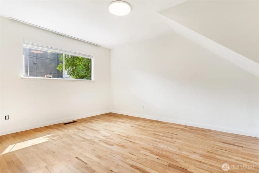 Property photo for 1609 E Alder Street, Seattle photo 20