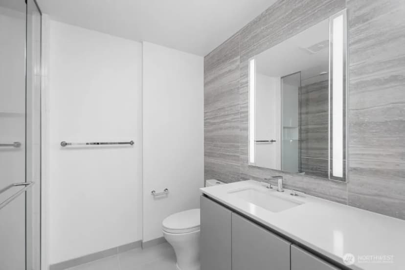Property photo for 2510 6th Avenue #1107, Seattle photo 8