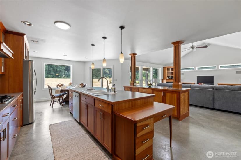 Property photo for 12406 110th Street Nw, Gig Harbor photo 7