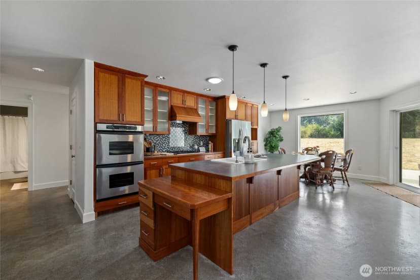 Property photo for 12406 110th Street Nw, Gig Harbor photo 6