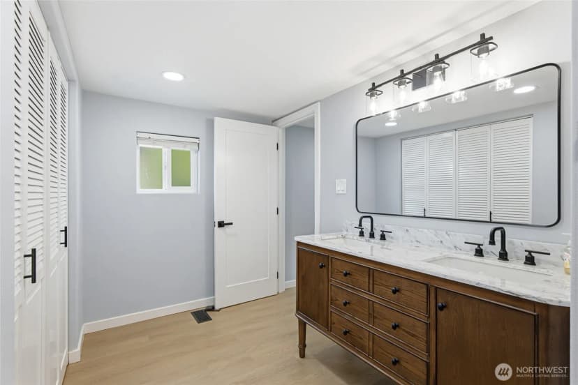 Property photo for 15722 52nd Street E #11, Sumner photo 24