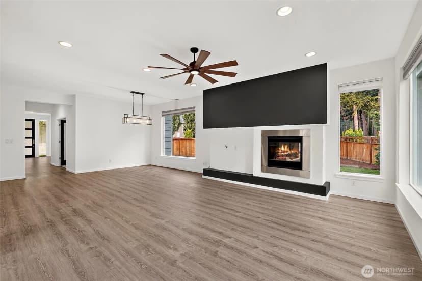 Property photo for 12401 Harwood Cove Lane Sw, Lakewood photo 9
