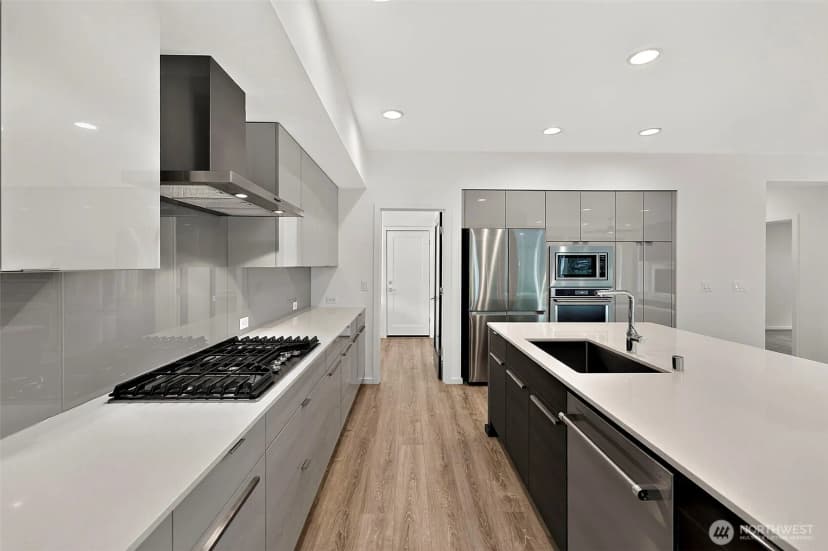 Property photo for 12401 Harwood Cove Lane Sw, Lakewood photo 17