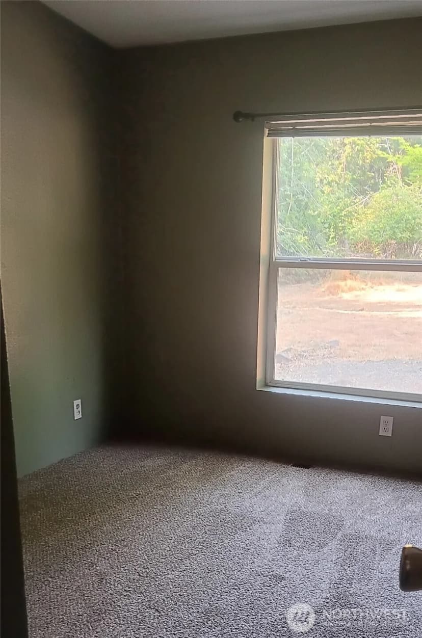 Property photo for 101 E Herron Place, Shelton photo 13