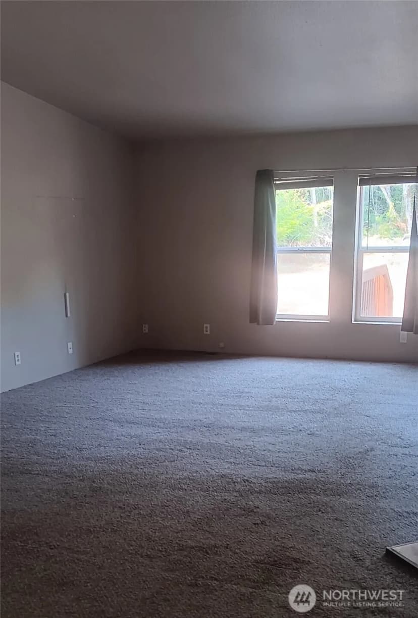 Property photo for 101 E Herron Place, Shelton photo 4