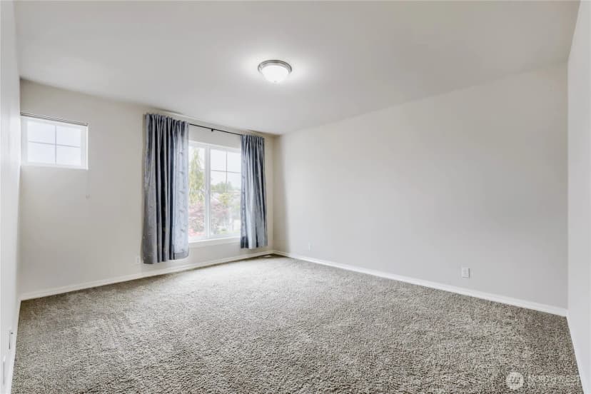 Property photo for 4613 Ne 2nd Street, Renton photo 19