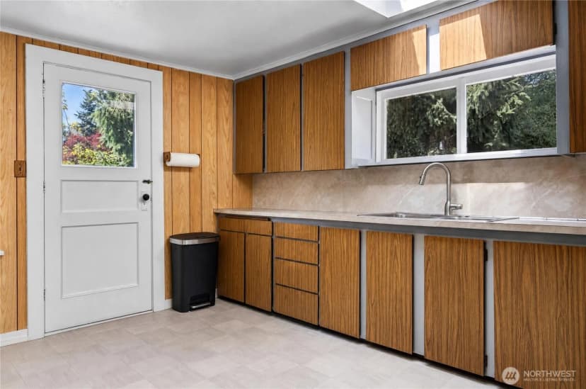 Property photo for 10215 56th Street Se, Snohomish photo 11