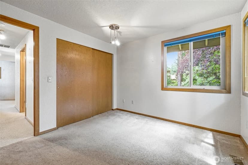 Property photo for 601 Clark Road, Bellingham photo 22