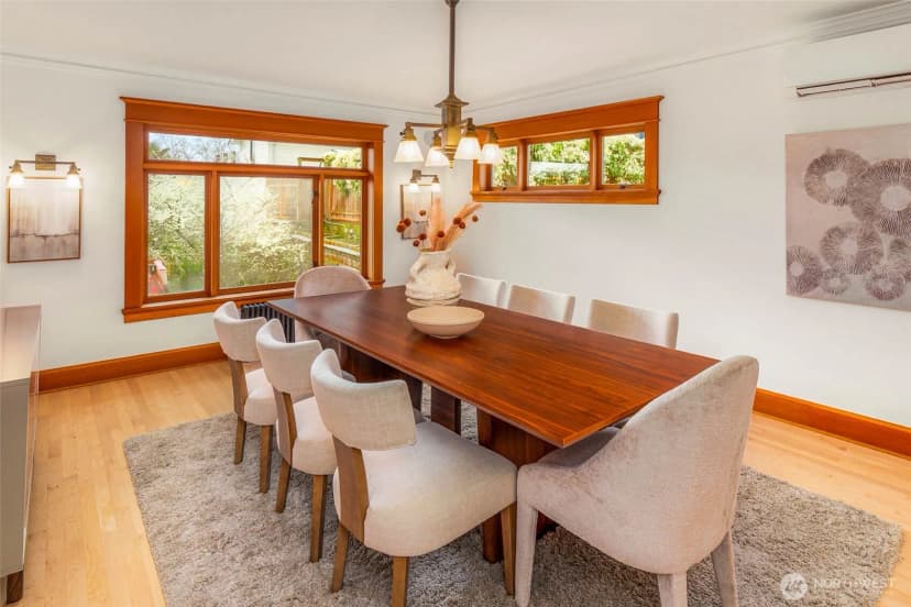 Property photo for 2117 N 36th Street, Seattle photo 16