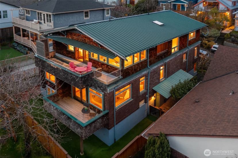 Property photo for 2117 N 36th Street, Seattle photo 37