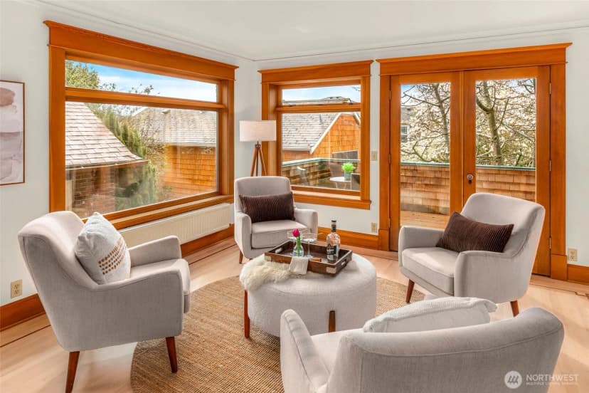 Property photo for 2117 N 36th Street, Seattle photo 13