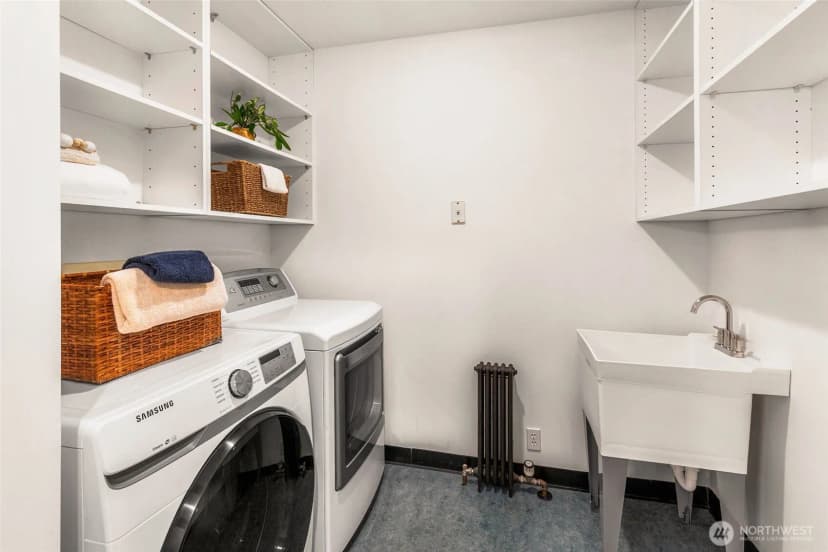 Property photo for 2117 N 36th Street, Seattle photo 29