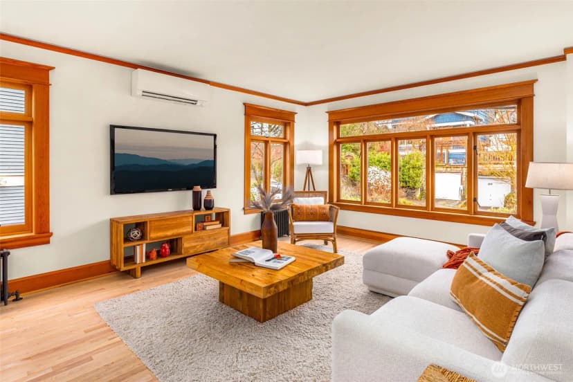 Property photo for 2117 N 36th Street, Seattle photo 19