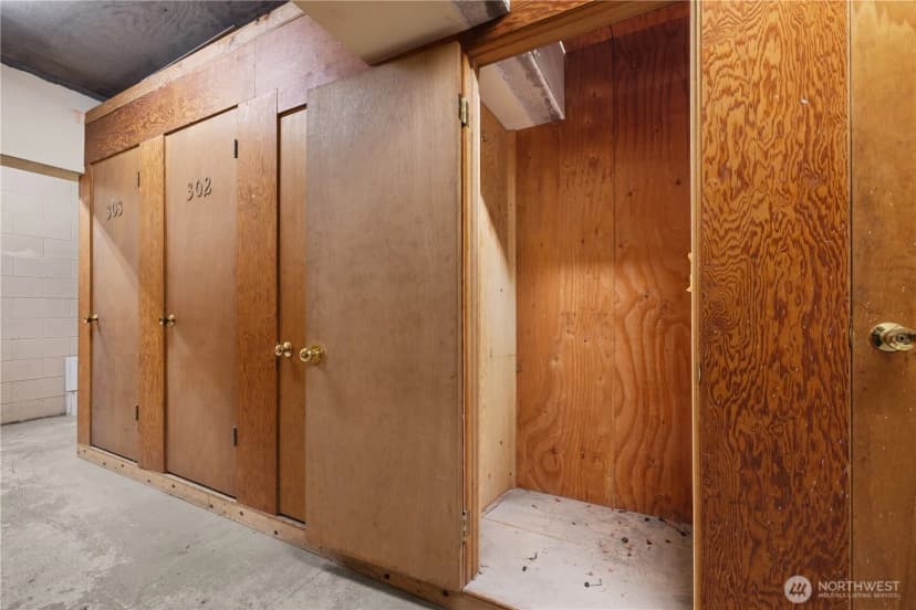 Property photo for 1800 43rd Avenue E #208, Seattle photo 20