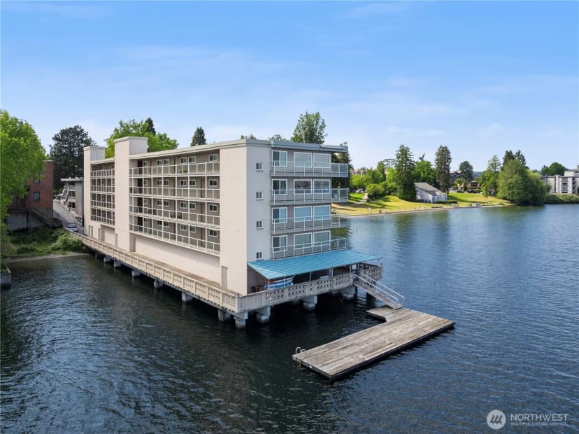 Property photo for 1800 43rd Avenue E #208, Seattle photo 23