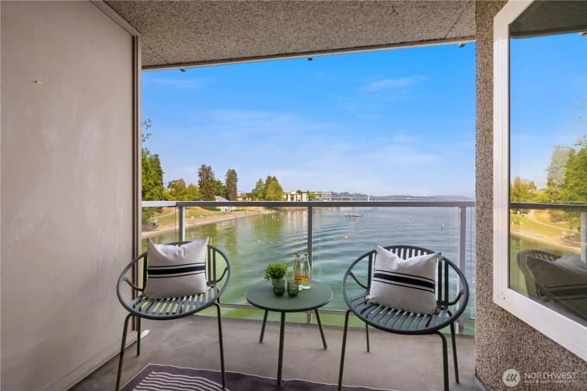 Property photo for 1800 43rd Avenue E #208, Seattle photo 8
