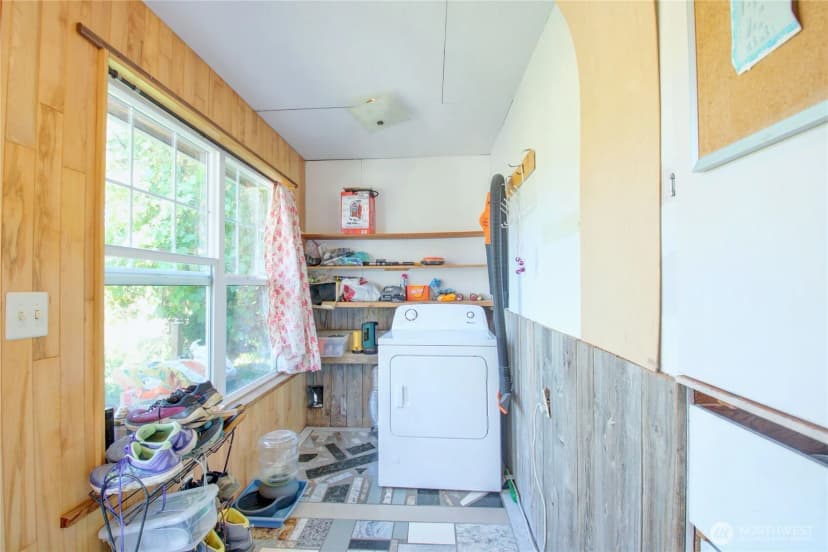Property photo for 6749 Guide Meridian Road, Lynden photo 11